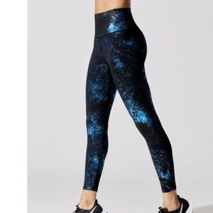 Carbon38 Blue/Black Foil Print Leggings